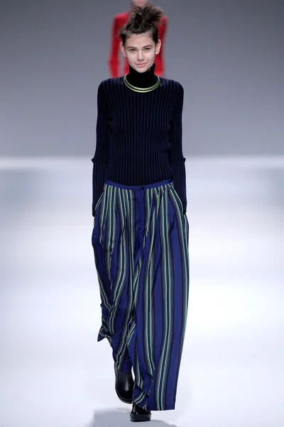 Look 39